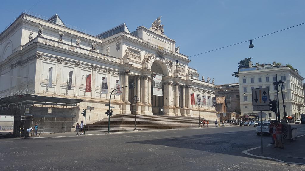 Una Finestra Su Monti Róma Kültér fotó