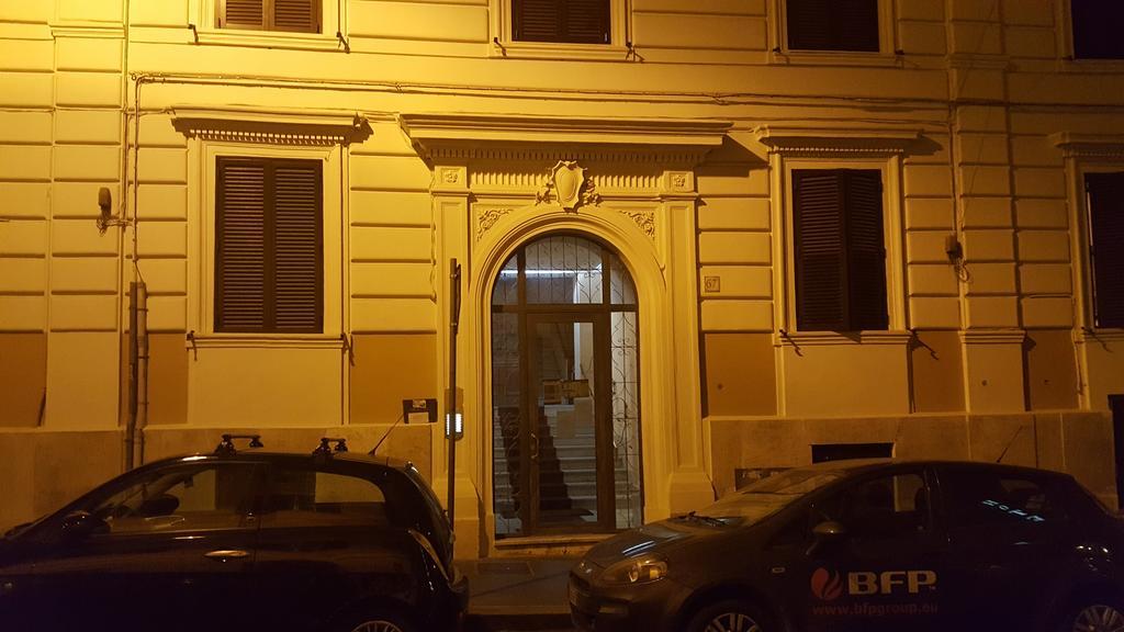 Una Finestra Su Monti Róma Kültér fotó